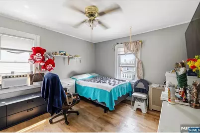 18 Newell Place, North Arlington, NJ 07031 - Photo 10