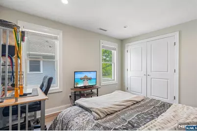 465 Oak Avenue, Maywood, NJ 07607 - Photo 16