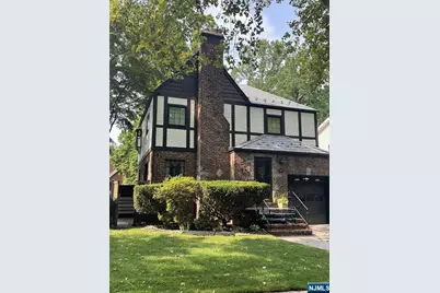 512 Fairidge Terrace, Teaneck Township, NJ 07666 - Photo 2