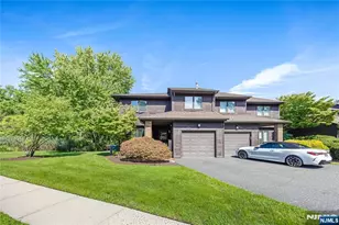 374 French Ct, Teaneck Township, NJ 07666 - Photo 20
