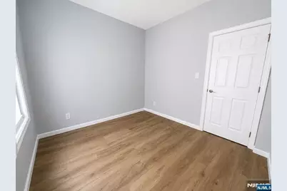 227 Patterson Street 2F #2F, Harrison, NJ 07029 - Photo 6