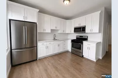 227 Patterson Street 2F #2F, Harrison, NJ 07029 - Photo 10