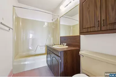 555 North Avenue 25K #25K, Fort Lee, NJ 07024 - Photo 16