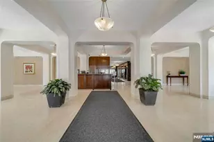 555 North Ave 25K, Fort Lee, NJ 07024 - Photo 24