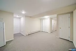 26 E Washington Pl B, Palisades Park, NJ 07650 - Photo 16