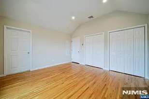 26 E Washington Pl B, Palisades Park, NJ 07650 - Photo 10