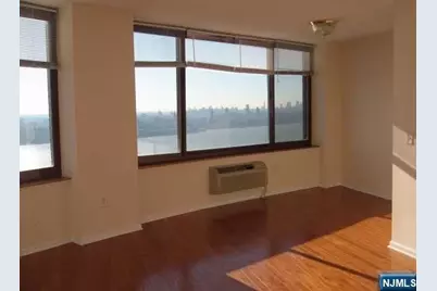 100 Old Palisade Road 3605 #3605, Fort Lee, NJ 07024 - Photo 6