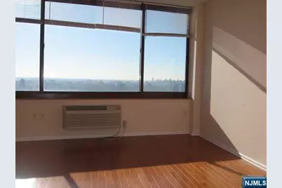 100 Old Palisade Road 3605 #3605, Fort Lee, NJ 07024 - Photo 12