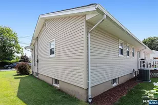 38 Parson Rd, Clifton, NJ 07012 - Photo 32