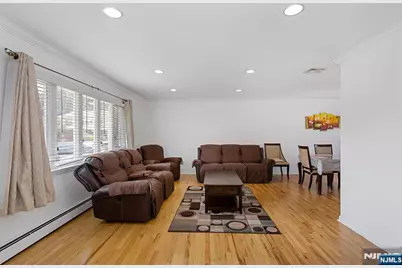 38 Parson Road, Clifton, NJ 07012 - Photo 2