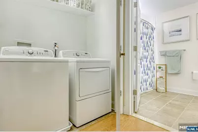 1202 Whitney Lane, Allendale, NJ 07401 - Photo 18