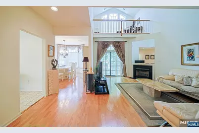 604 Turlington Court 234 #234, Livingston, NJ 07039 - Photo 6