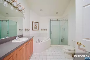 604 Turlington Ct 234, Livingston, NJ 07039 - Photo 28