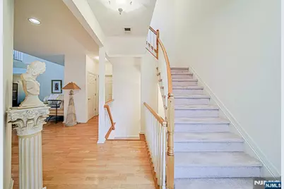 604 Turlington Court 234 #234, Livingston, NJ 07039 - Photo 20