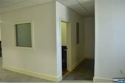 365 River Drive 2nd Floor #2nd Floor, Garfield, NJ 07026 - Photo 6
