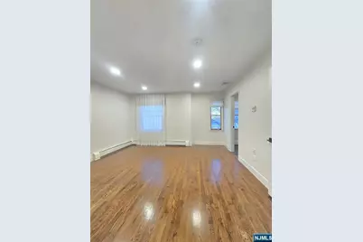 150 English Street, Fort Lee, NJ 07024 - Photo 22