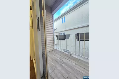 150 English Street, Fort Lee, NJ 07024 - Photo 26