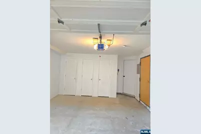 150 English Street, Fort Lee, NJ 07024 - Photo 28