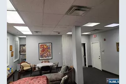 463 Livingston Street 202 #202, Norwood, NJ 07648 - Photo 4