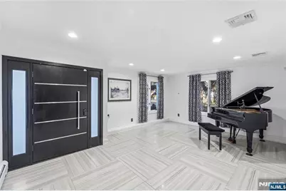 99 Ogle Road, Old Tappan, NJ 07675 - Photo 2
