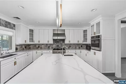 99 Ogle Road, Old Tappan, NJ 07675 - Photo 14
