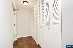25 Jefferson Street 6D, Hackensack, NJ 07601 - Photo 4