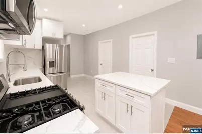 734 Summer Avenue 1 #1, Newark, NJ 07104 - Photo 4