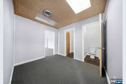 301 Hoboken Road 2nd Floor #2nd Floor, Carlstadt, NJ 07072 - Photo 6