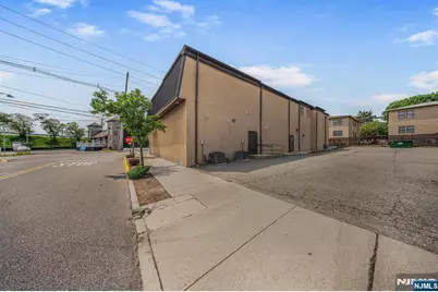 301 Hoboken Road 2nd Floor #2nd Floor, Carlstadt, NJ 07072 - Photo 24