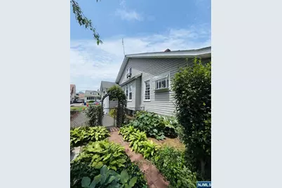 409-411 25th Street, Paterson, NJ 07514 - Photo 4