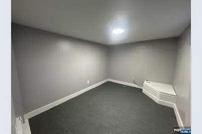 320 Lincoln Avenue, Totowa, NJ 07512 - Photo 22