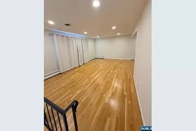 566 Anderson Avenue, Wood Ridge, NJ 07075 - Photo 12