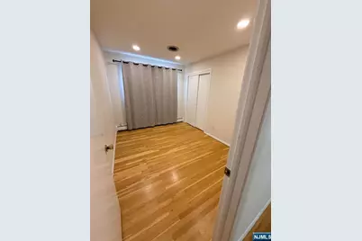 566 Anderson Avenue, Wood Ridge, NJ 07075 - Photo 14