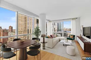 77 Hudson Street 2303, Jersey City, NJ 07302 - Photo 2