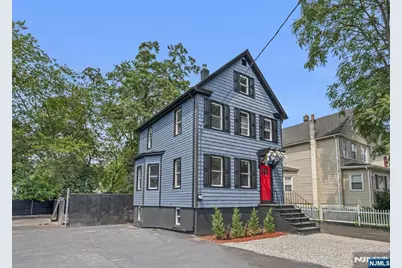 9 Byrne Street, Hackensack, NJ 07601 - Photo 2