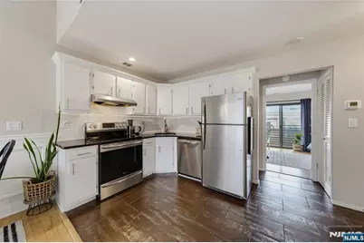 77 Liberty Street 8 #8, Little Ferry, NJ 07643 - Photo 4