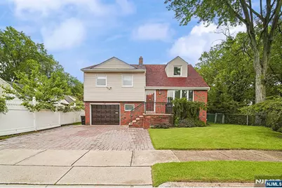 728 Lancaster Road, Ridgefield, NJ 07657 - Photo 1