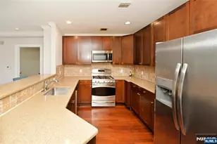 54 Polifly Road 409, Hackensack, NJ 07601 - Photo 2