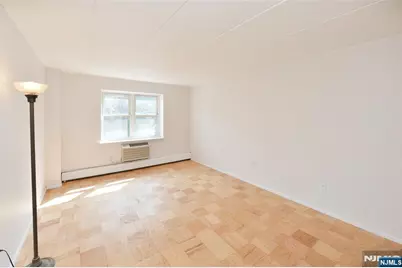 25 Jefferson Street 3D #3D, Hackensack, NJ 07601 - Photo 8
