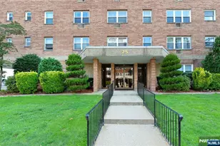 25 Jefferson Street 3D, Hackensack, NJ 07601 - Photo 16