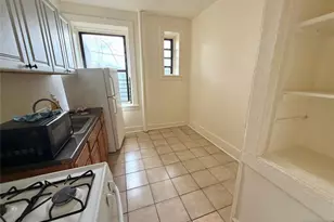 94 Munn Ave 7, East Orange, NJ 07018 - Photo 6