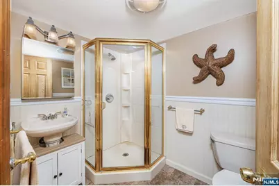 240 Orient Way, Rutherford, NJ 07070 - Photo 28