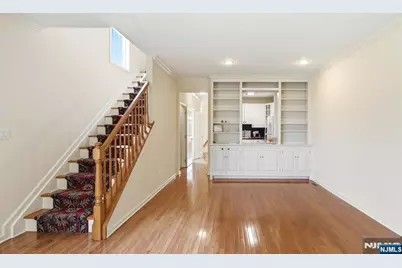427 Hartford Drive 4028 #4028, Nutley, NJ 07110 - Photo 8
