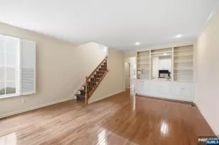 427 Hartford Dr 4028, Nutley, NJ 07110 - Photo 10