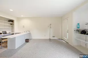427 Hartford Dr 4028, Nutley, NJ 07110 - Photo 30
