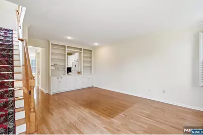 427 Hartford Drive 4028 #4028, Nutley, NJ 07110 - Photo 12