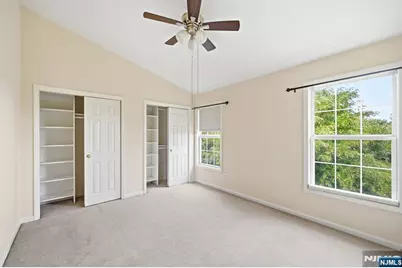 427 Hartford Drive 4028 #4028, Nutley, NJ 07110 - Photo 16