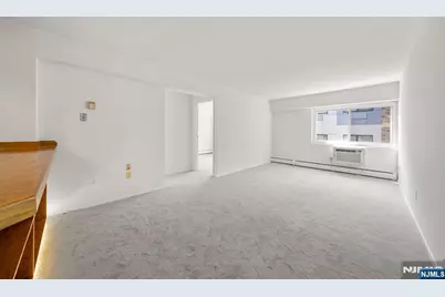 333 Grand Avenue 2N #2N, Palisades Park, NJ 07650 - Photo 6