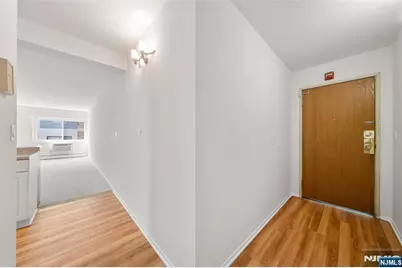 333 Grand Avenue 2N #2N, Palisades Park, NJ 07650 - Photo 10