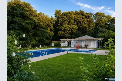 520 Newark Pompton Turnpike 214X #214X, Pequannock Township, NJ 07444 - Photo 8
